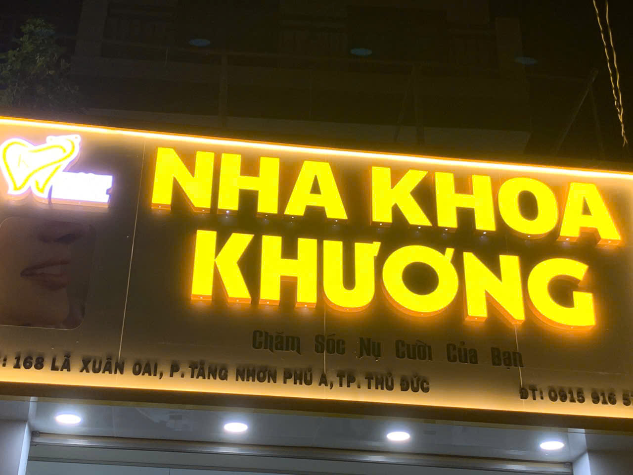 bảng hiệu nha khoa
