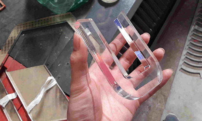 gia công mica Việt Nguyên