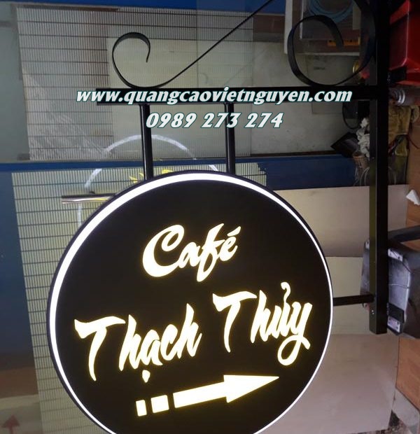 mẫu bảng hiệu shop quần áo đẹp