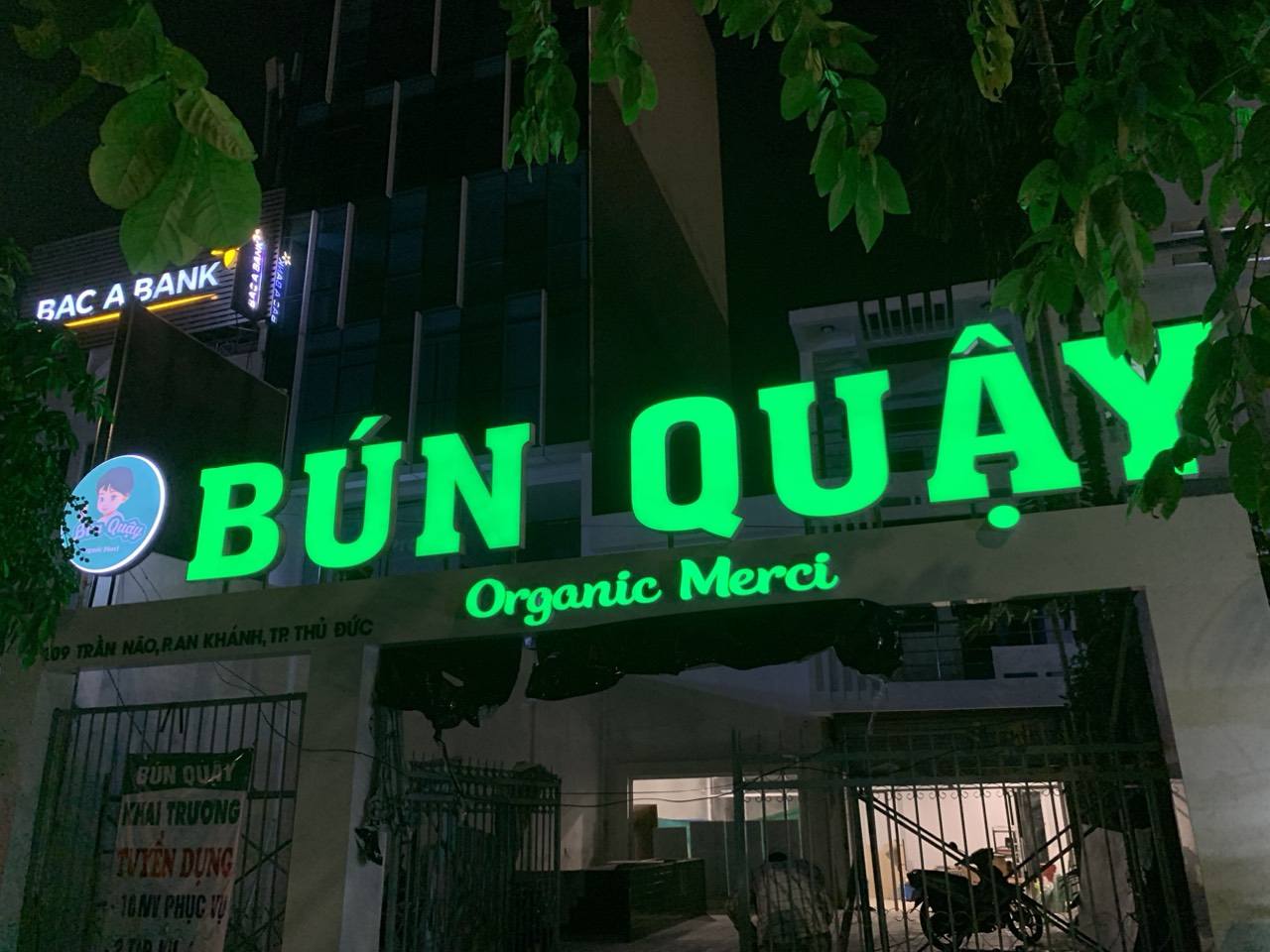 chữ nổi đèn led