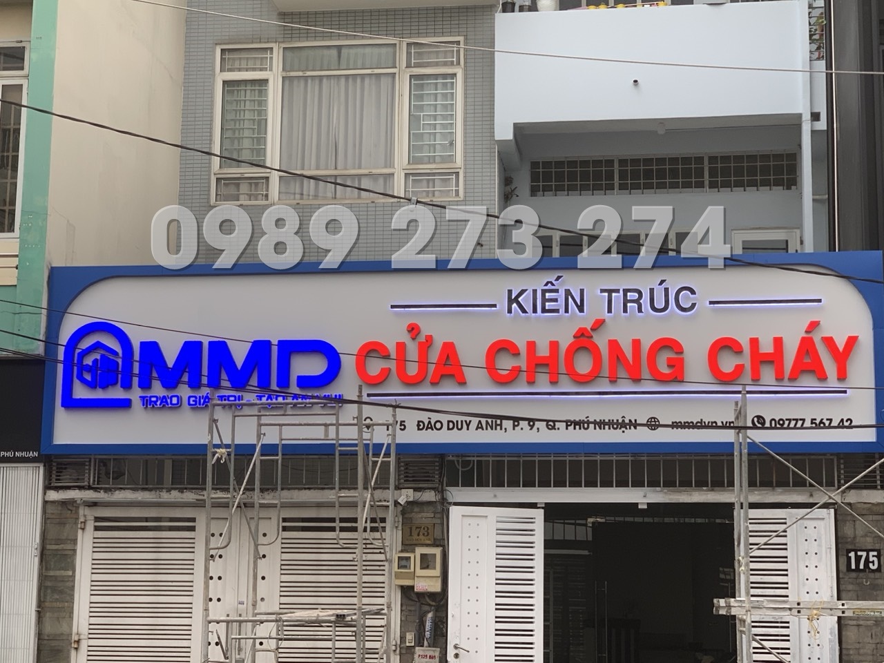 bảng hiệu alu chữ nổi