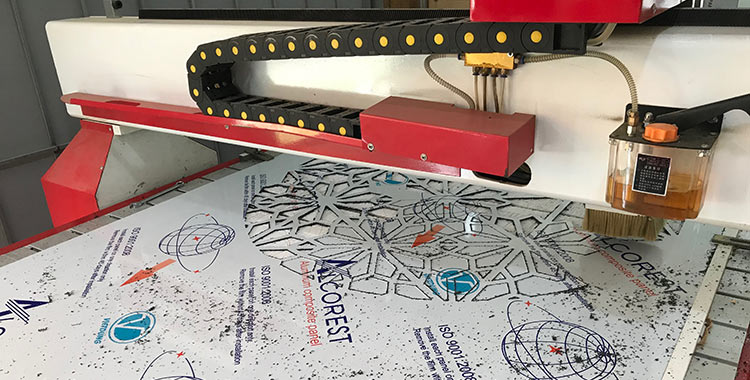 gia công mica Việt Nguyên