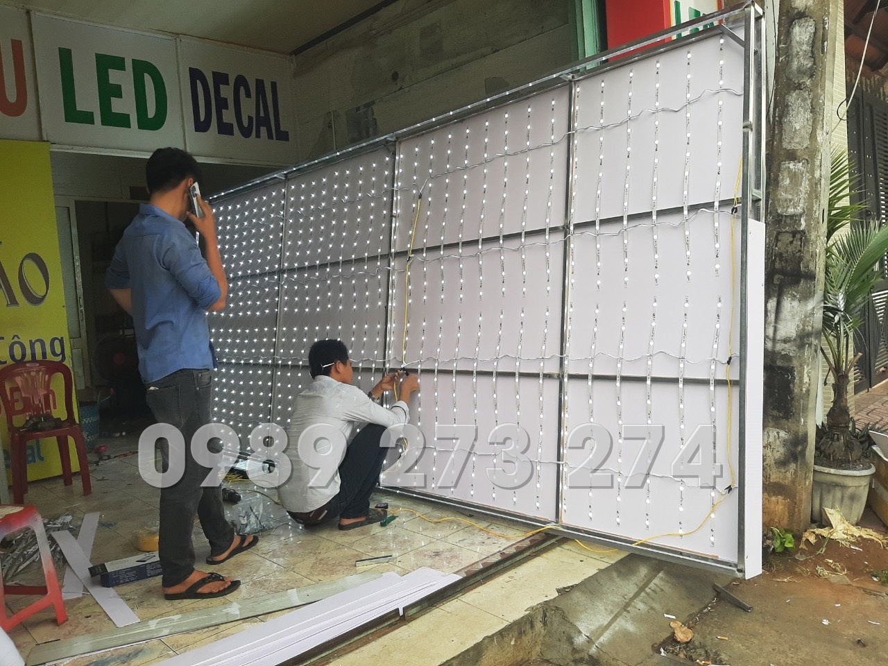 bảng hiệu hộp đèn