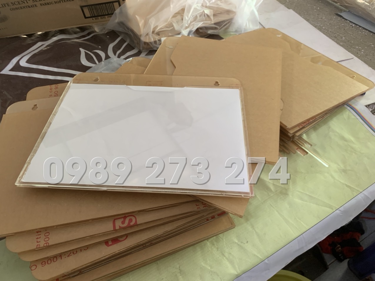 kệ checklist A4, A3 ..., gia công mica theo yêu cầu giá gốc tại xưởng