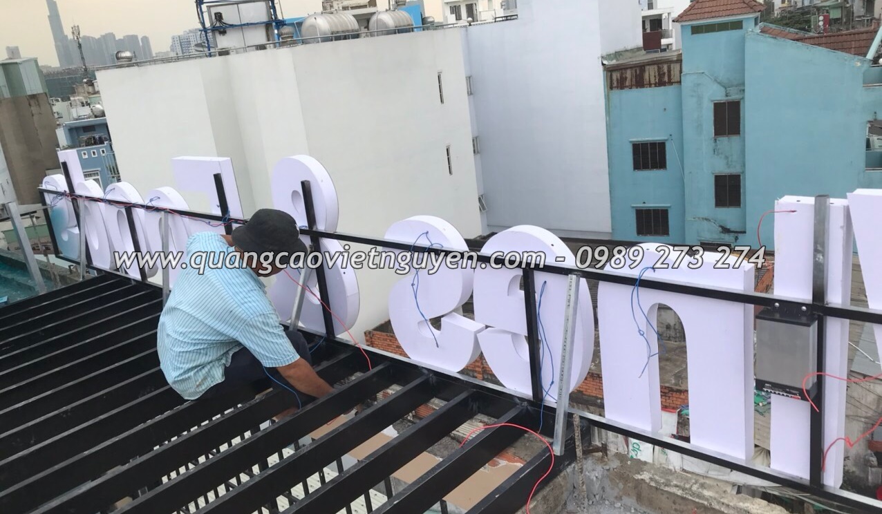 bảng hiệu chữ nổi