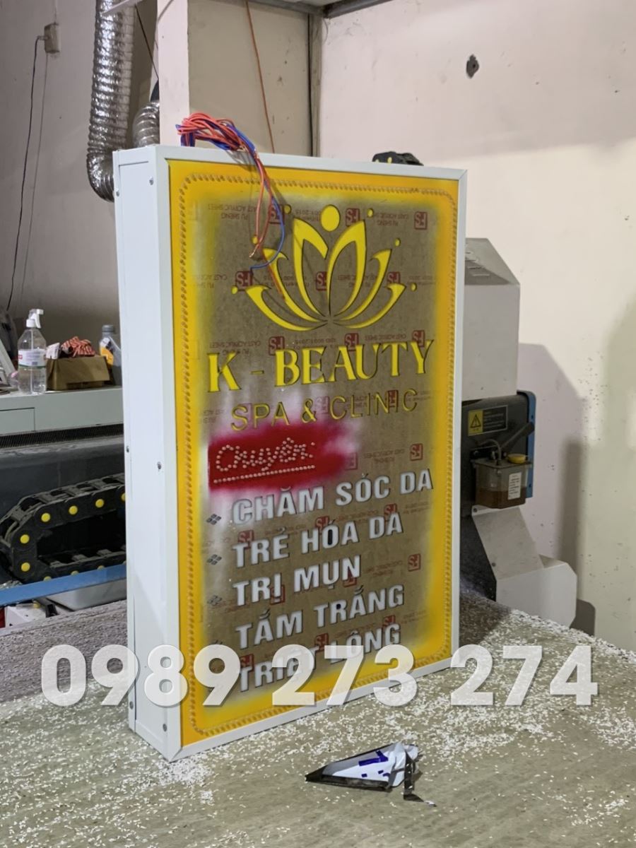 bảng hiệu spa