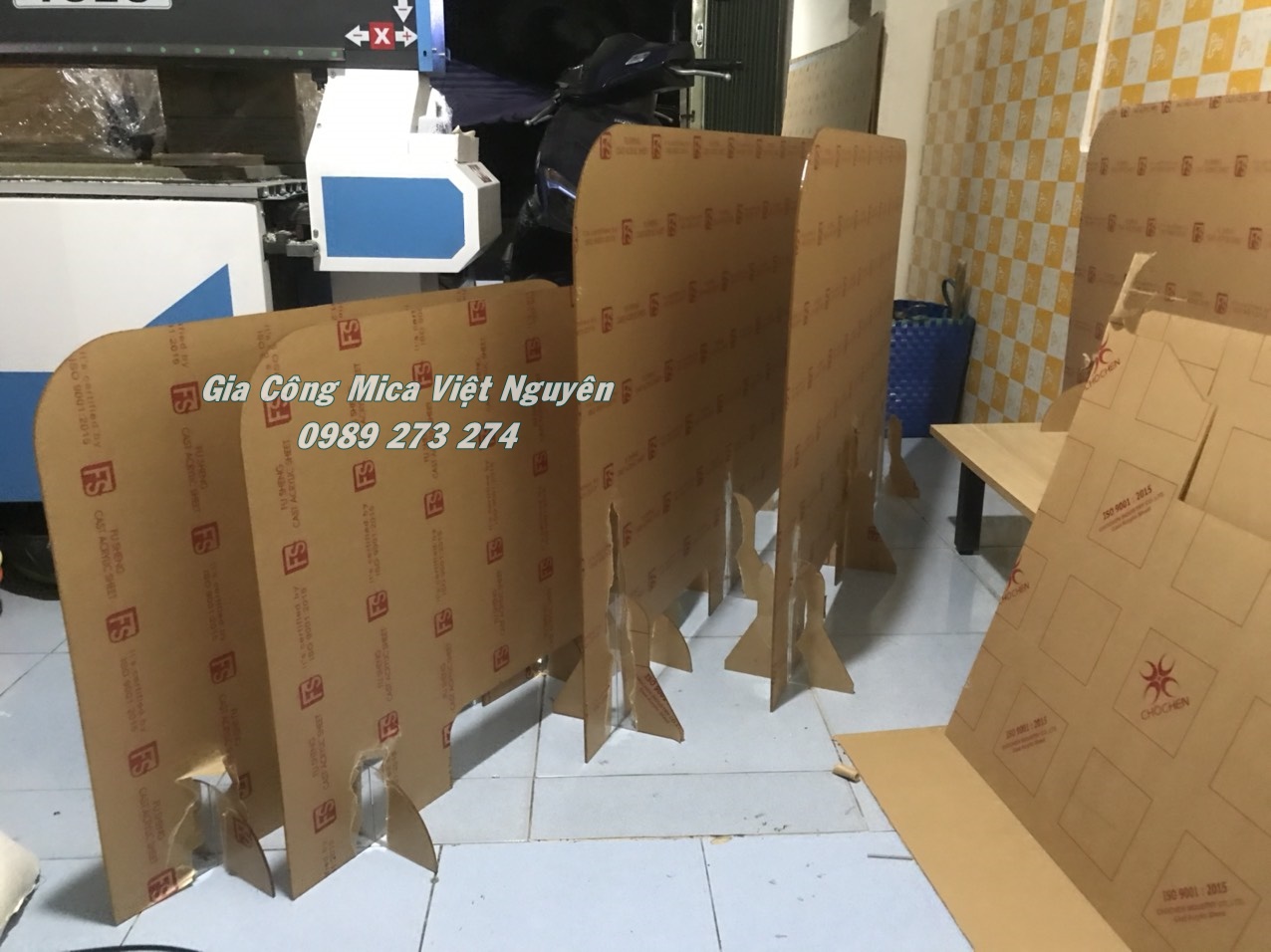 tấm chắn covid di động