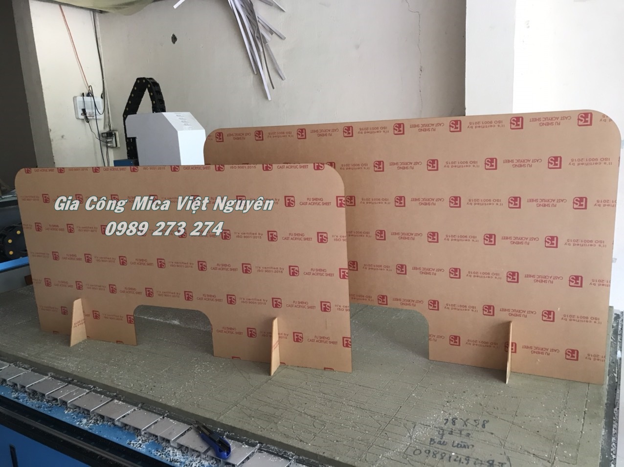 tấm chắn covid di động