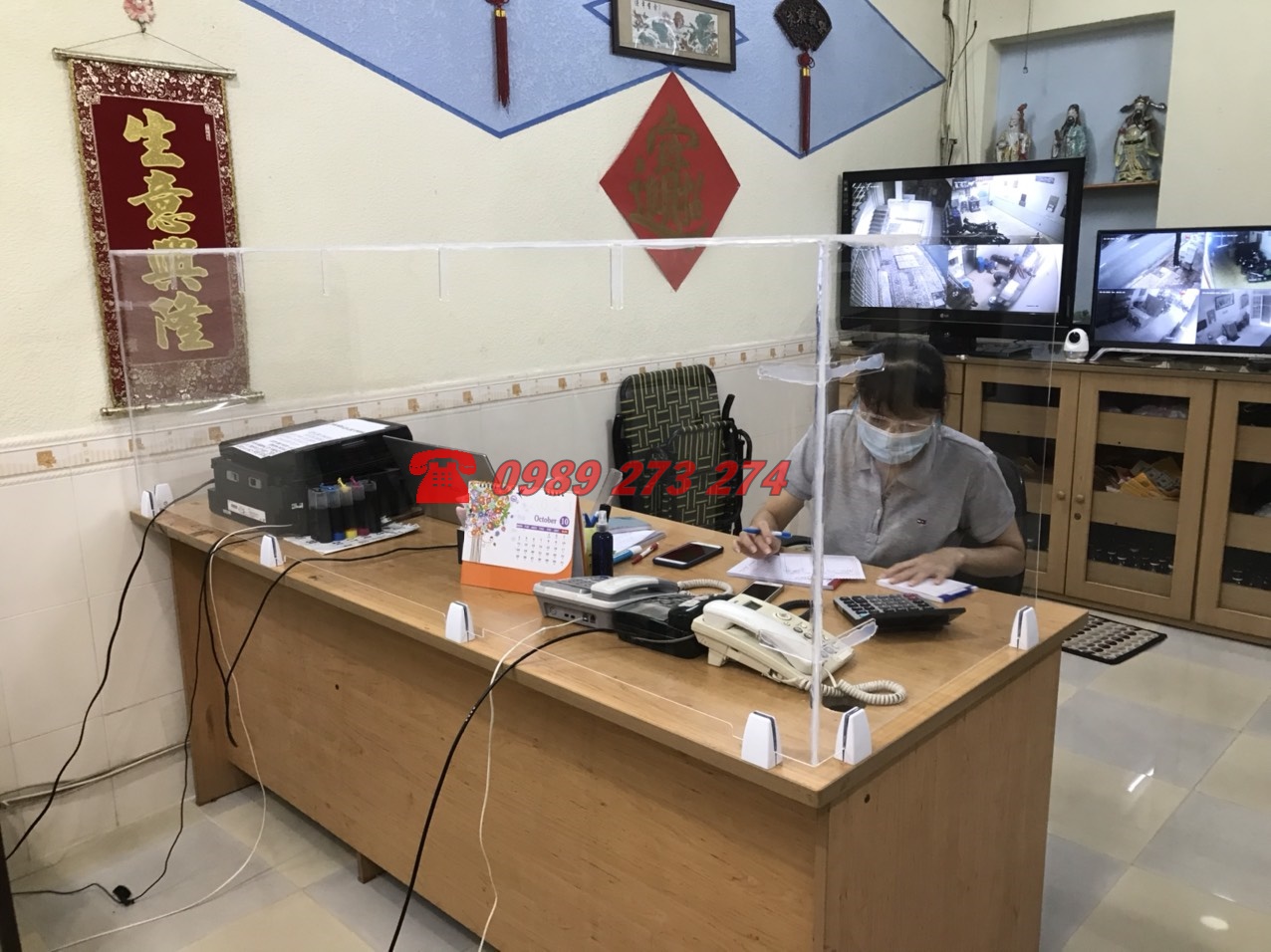 tấm chắn mica thủ đức