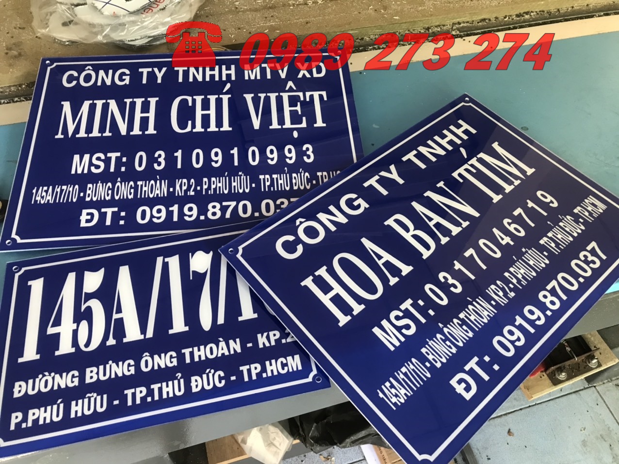 gia công bảng mica